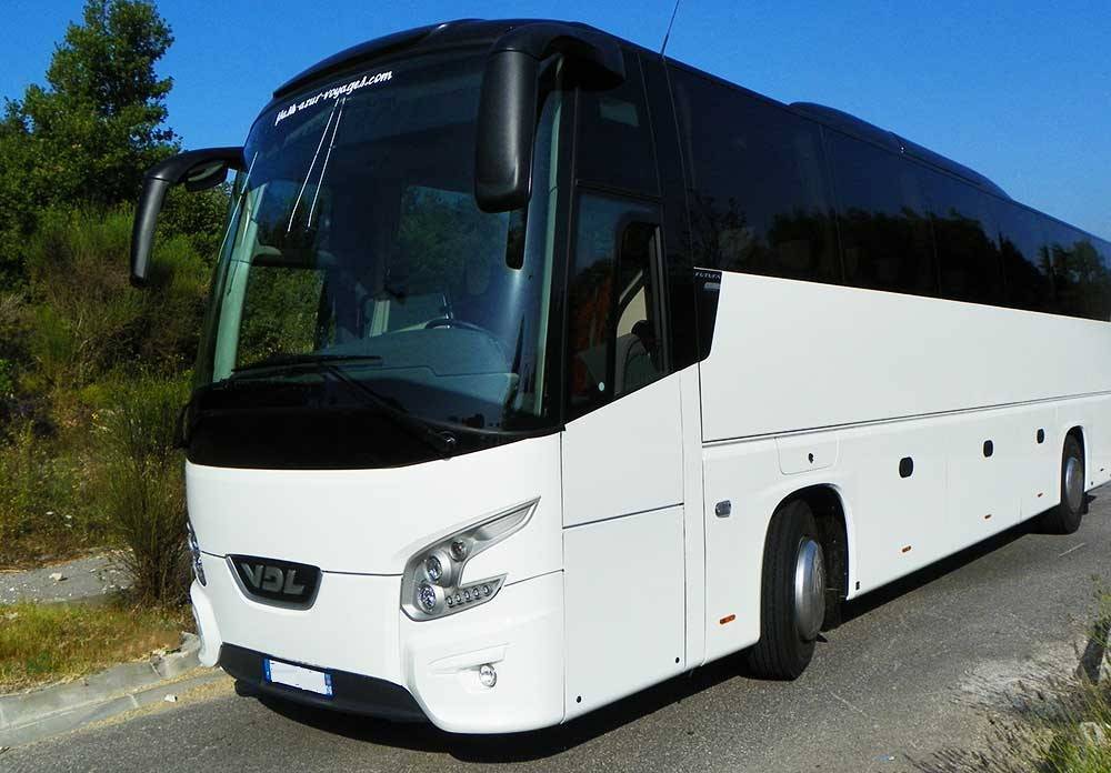 Location de minibus pour voyage de groupe Saint-Tropez : Chauffeur Privé 