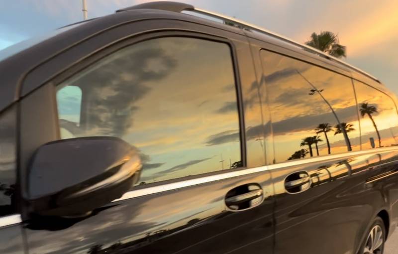 Voiture avec chauffeur et garde rapprochée à Paris