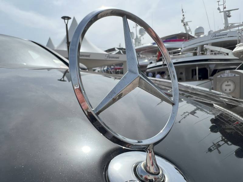 Transfert en VTC de l'Aéroport de Chambéry à l'Hôtel 5 Étoiles L'Apogée Courchevel