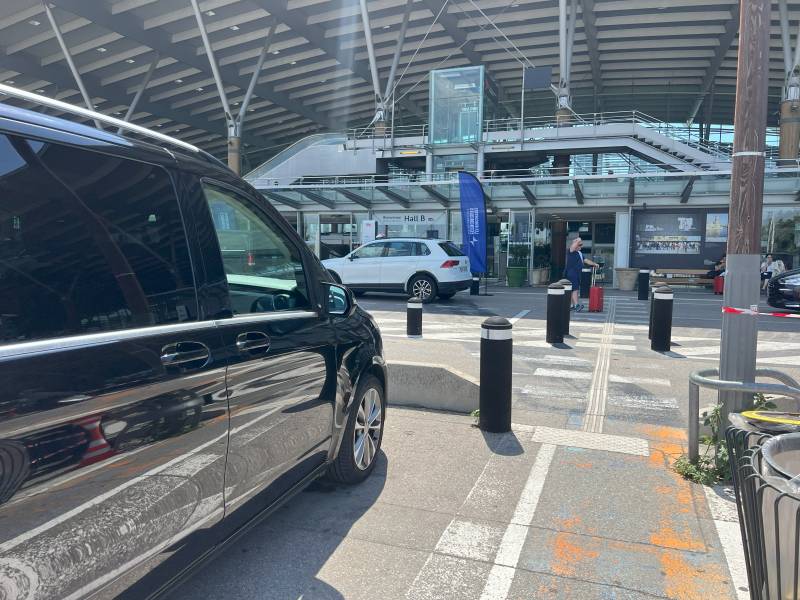 VTC Berlines et vans pour un évènement professionnel à Nice